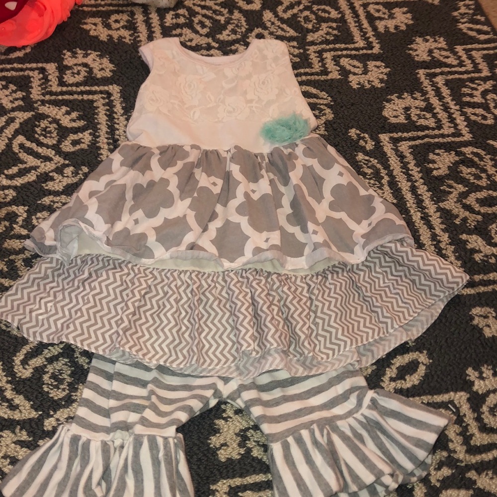 Girls outfit